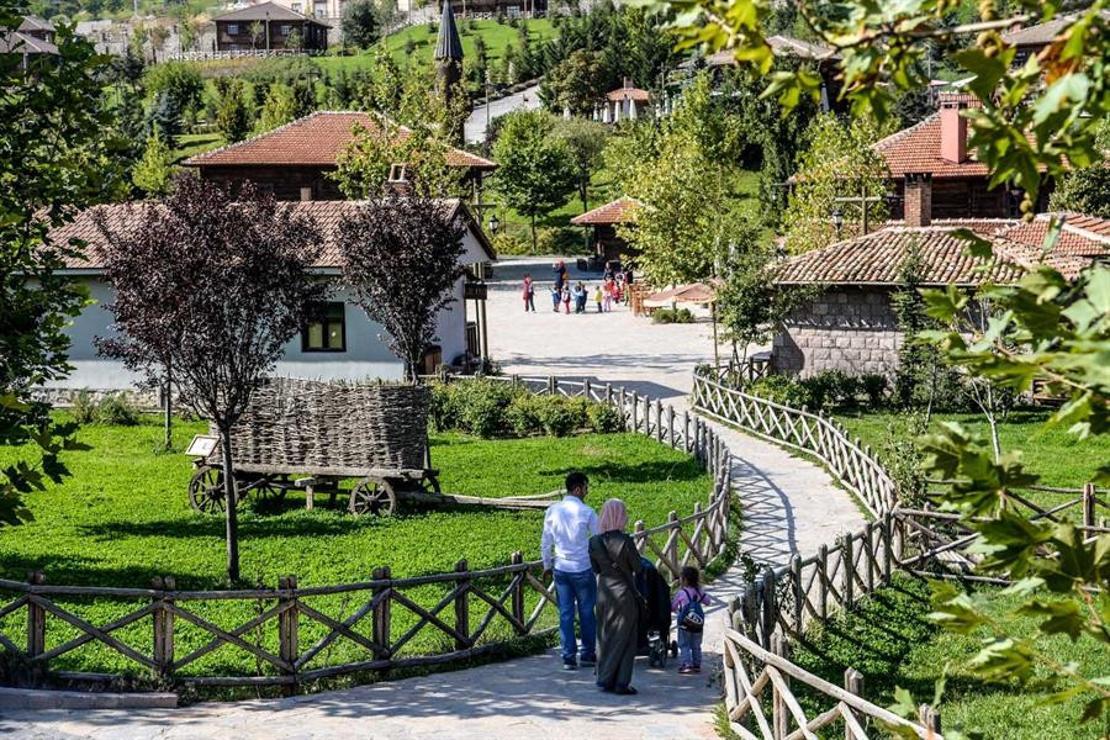 Köyüne gidemeyenlerin adresi: Altınköy