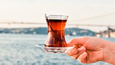 Kendinize çay tiryakisi demeden önce bunları öğrenmenizde fayda var