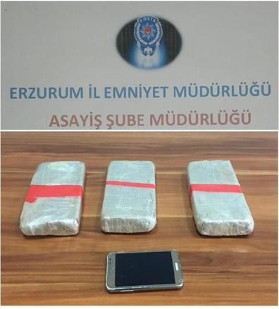 Polisin dikkati sayesinde yakalandÄ± Hamile gibi davrandÄ± ama...