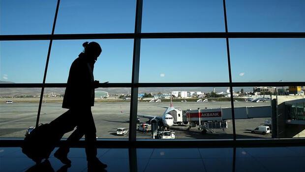 Esenboğa Havalimanı'nda 6 ayda 7 milyon yolcuya hizmet verildi