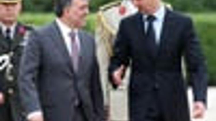 Turkey's foreign policy shift confuses Western allies, report says