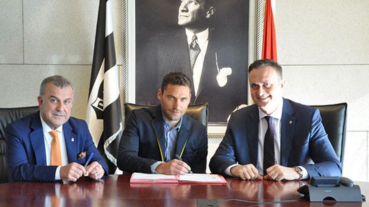 Beşiktaş'ı karıştıran imza!