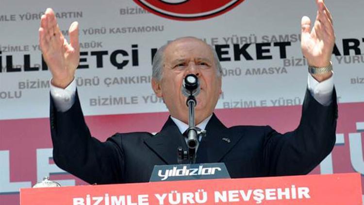 Bahçeli: Davutoğlu Eşme'ye giderken PKKyla temas kuruldu mu?