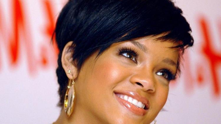 ''Rihanna Liverpool'u almak istiyor''