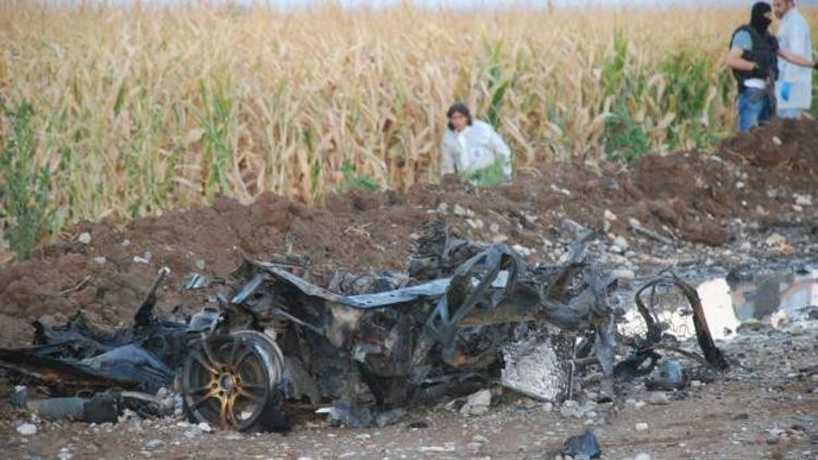 Batman'da bomba yüklü patlatılan araçtan cephanelik çıktı