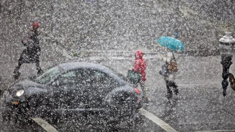 İstanbul'da 18 Ocak'ta Okullara Kar Tatili!