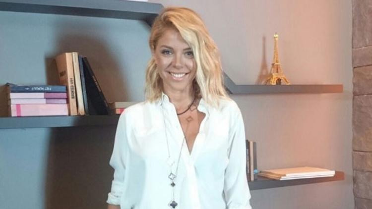 Esra Eron kimdir?
