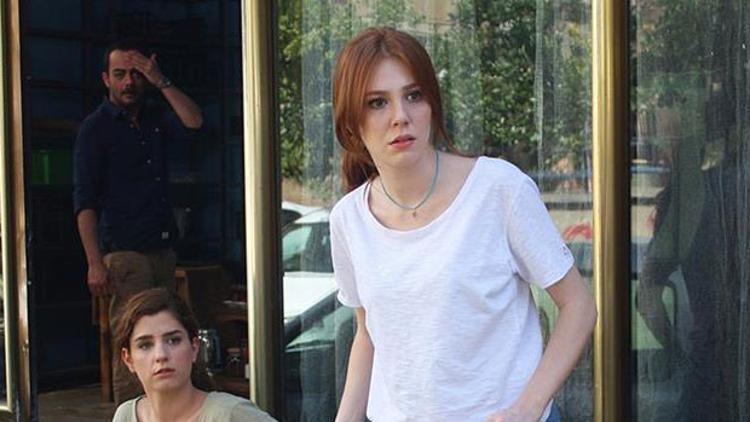 Kiralık Aşk sezon finali 52. bölüm fragmanında nefesler tutuldu! Defne ve Ömer kavuştu!