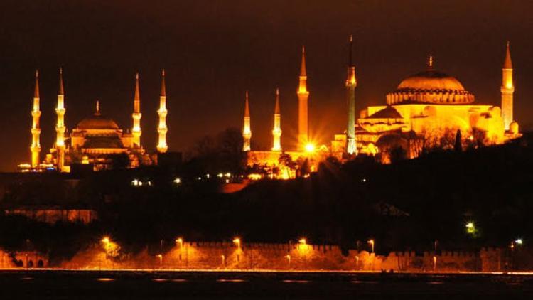 Kadir Gecesi ne zaman 2016? (İşte Kadir Gecesi'nin önemi)