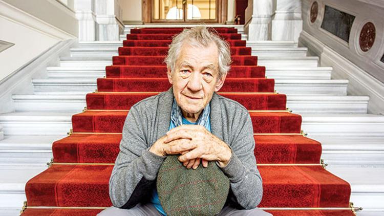 Kartallar Gandalf’ı sırtında taşıdı; Gandalf da beni!
