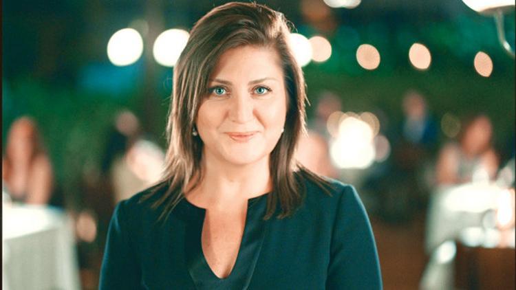 Sibel Can 11 yıl sonra setlere döndü