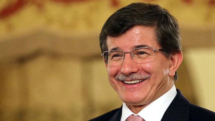 Davutoğlu yanıt verdi: İstanbul Belediye Başkanlığı'na aday olacak mı?