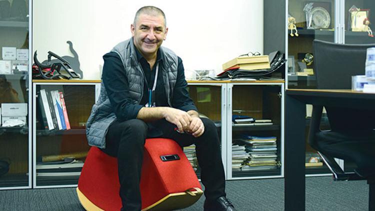 İçinden tekne ve uçak çıkan mobilya şirketi