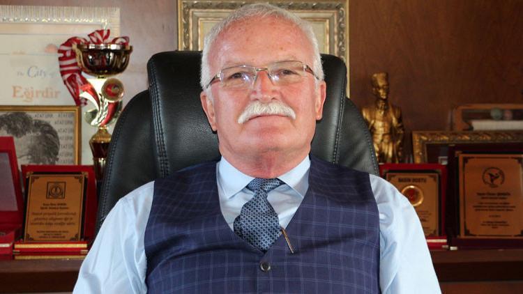 Başkan Şengöl: Eğirdir Gölü kurursa beni ayaklarımdan taş bağlayarak boğun