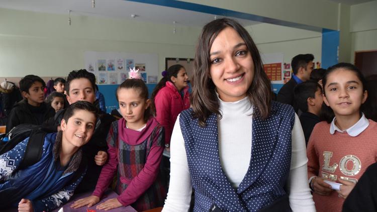Şarkı söyleyerek matematik öğreniyorlar