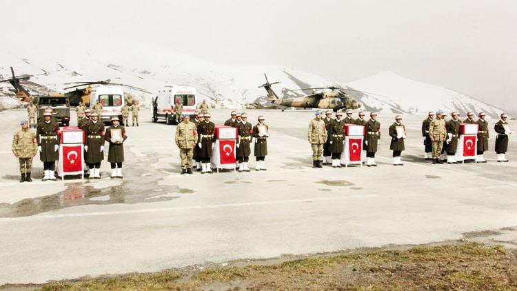 Sisle gelen hain saldırı: 4 şehit