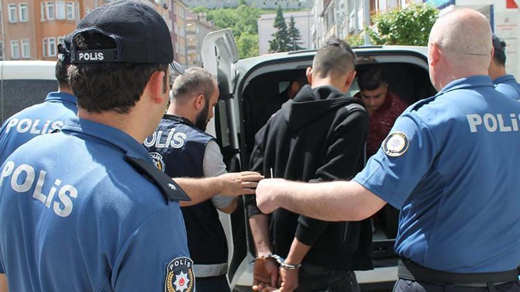 İnşaatta suçüstü yakalandılar