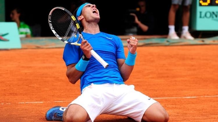 Nadal, Fransa "toprak"larında tarihe geçmek istiyor