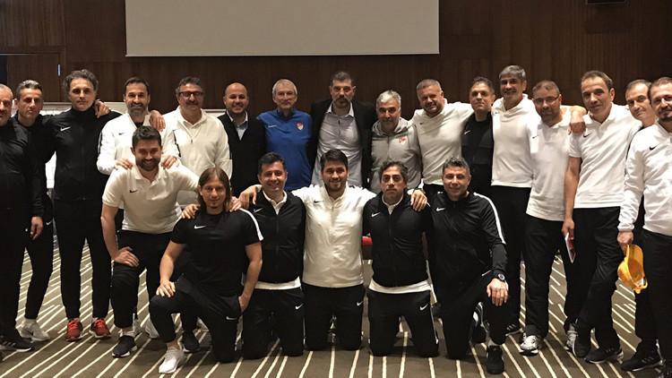 Slaven Bilic, UEFA Pro Lisans Kursu'na konuk oldu
