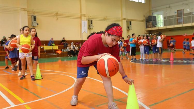 İBB'den çocuklara ücretsiz yaz spor okulu
