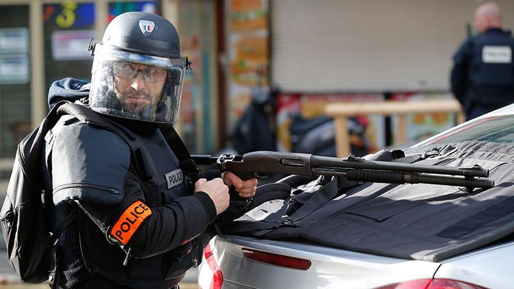 Son dakika... Fransa'da Müslümanlara saldırı hazırlığındaki hücreye baskın