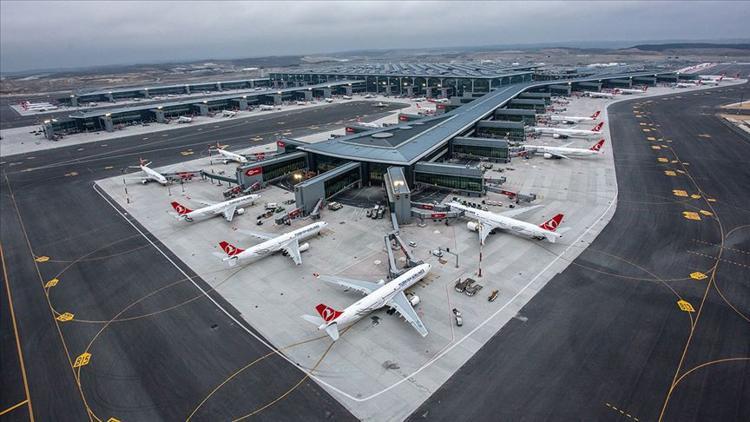 İstanbul Havalimanı'nda bayram yoğunluğu