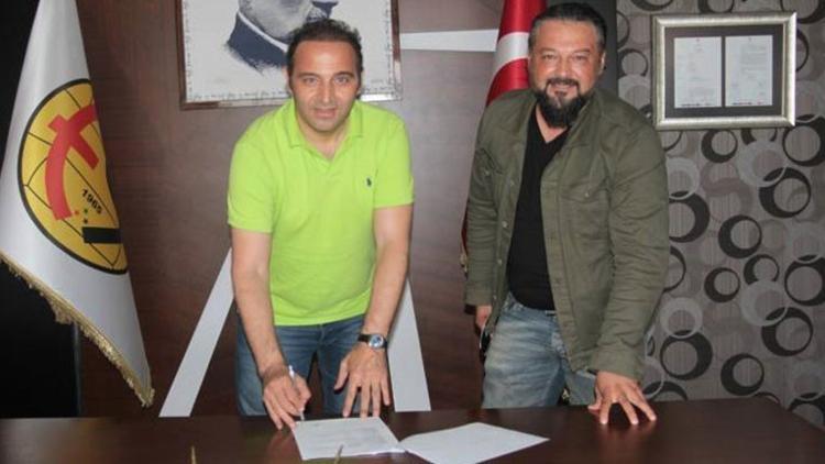 Fuat Çapa'dan 2 yıllık imza!
