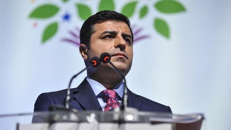 Demirtaş'tan İmralı'ya destek