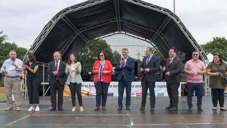 20 bin Londralı, Kıbrıs Türk Festivali’ni izledi