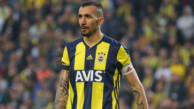 Fenerbahçe Mehmet Topal'la yollarını ayırdığını açıkladı