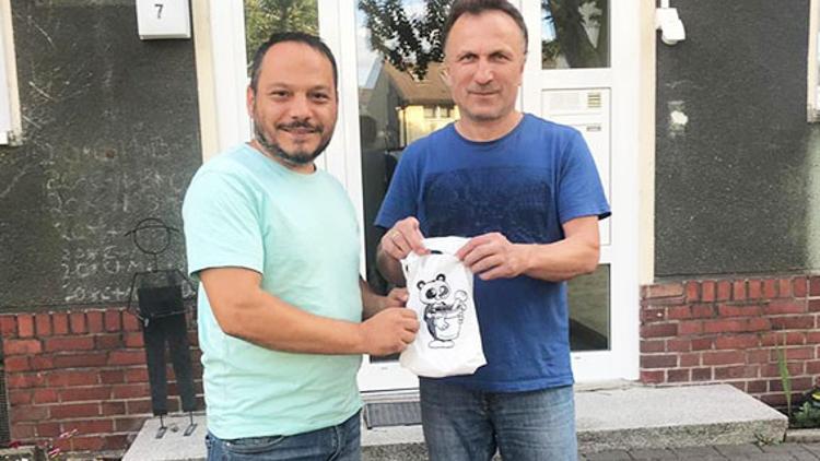 İlaç şişesi kırıldı, Almanyalı Türkler seferber oldu