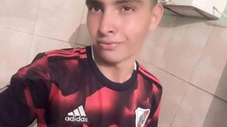 Genç kaleci 17 yaşında hayatını kaybetti