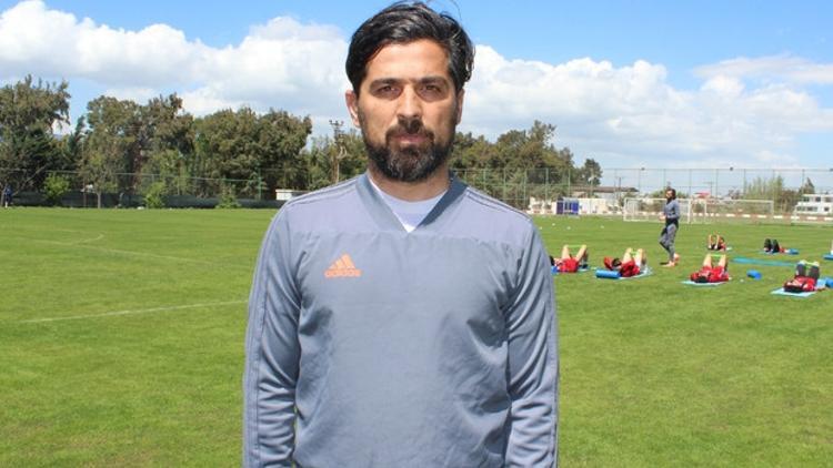 Hatayspor Teknik Direktörü İlhan Palut: Yarım kalan işi bitirmek istiyoruz