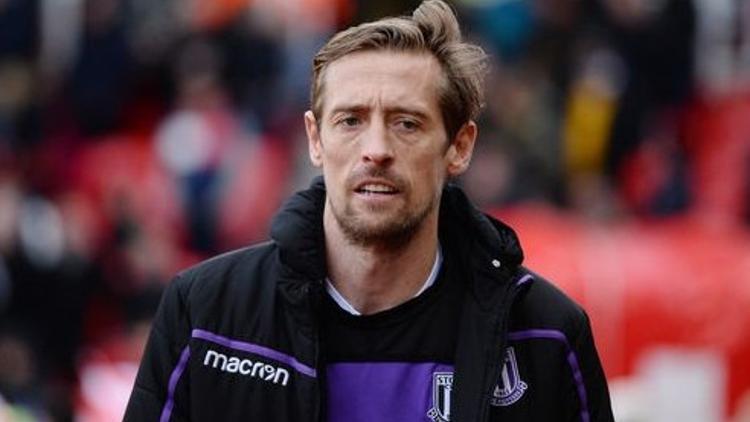 Bir efsane daha futbol kariyerini noktaladığını açıkladı! Peter Crouch...