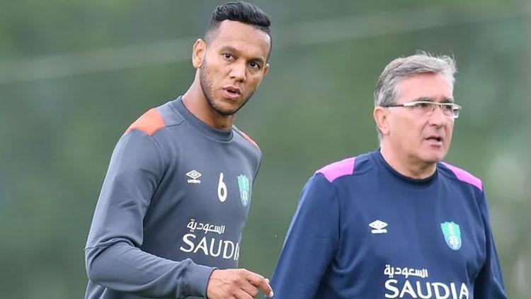 Galatasaray'dan Josef de Souza hamlesi