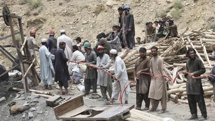 Pakistan'daki maden kazasında yeni gelişme