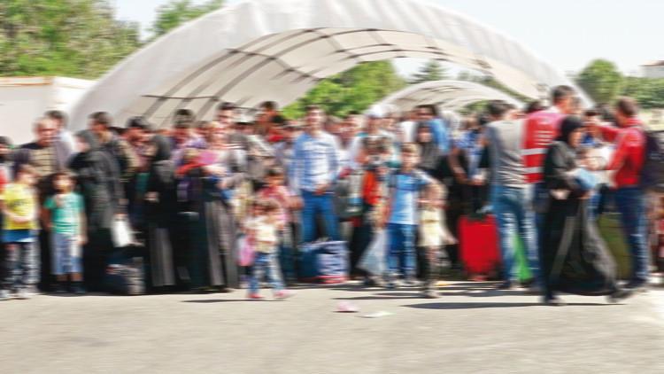 İstanbul Valiliği'nden Suriyeliler ile ilgili önemli açıklama! 20 Ağustos'a kadar süre...
