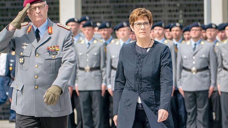 Trump’ın hoşuna gidecek açıklama SPD’nin hoşuna gitmedi: Bizimle olmaz