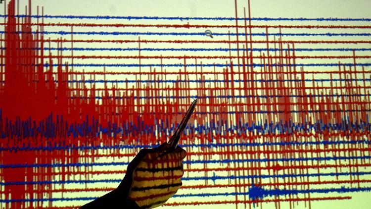 Son dakika... Yunanistan'da 5 büyüklüğünde deprem