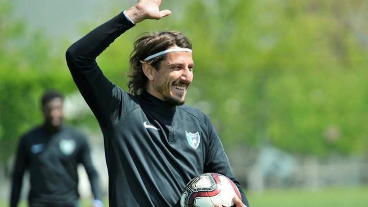 Mehmet Akyüz'e Avustralya'dan talip
