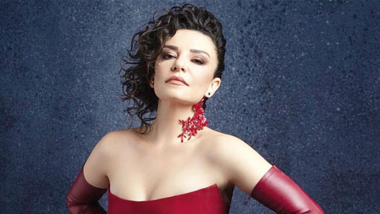 Fatma Turgut kimdir ve kaç yaşındadır?