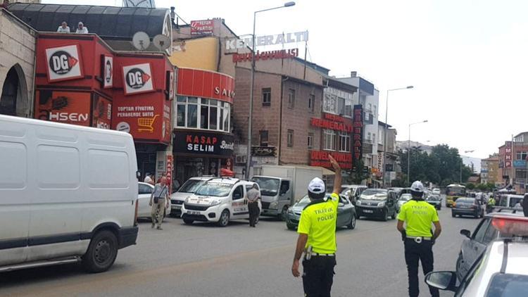 Gurbetçiler gitti, nüfusu üç katına çıktı