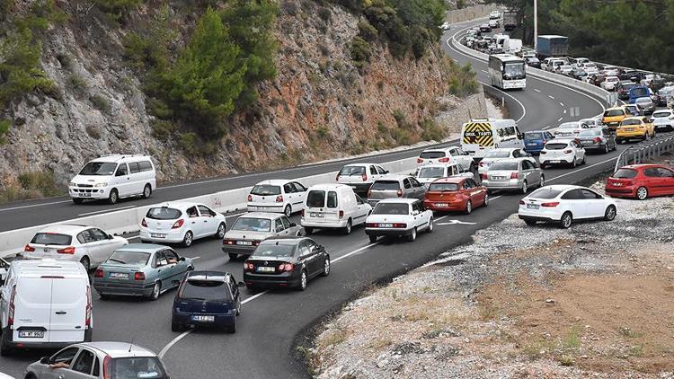 Sürücülere bayram tatili uyarısı