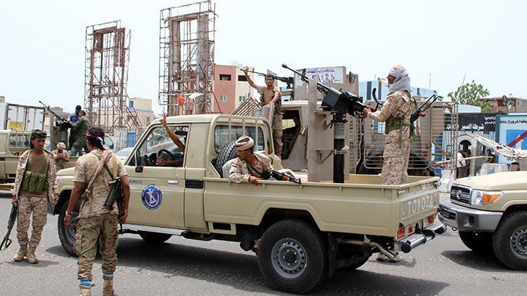 Aden'deki çatışmalar cumhurbaşkanlığı sarayına yaklaştı