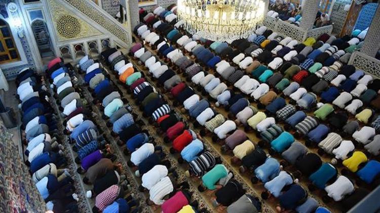 Bayram namazı ne kadar, kaç dakika sürer?