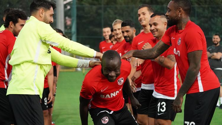 Gazişehir Gaziantep'te Fenerbahçe maçı hazırlıkları
