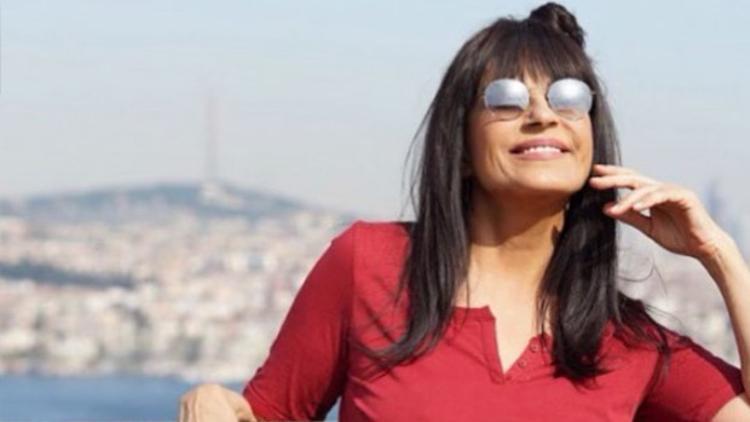 Ayşegül Aldinç kimdir ve kaç yaşındadır?