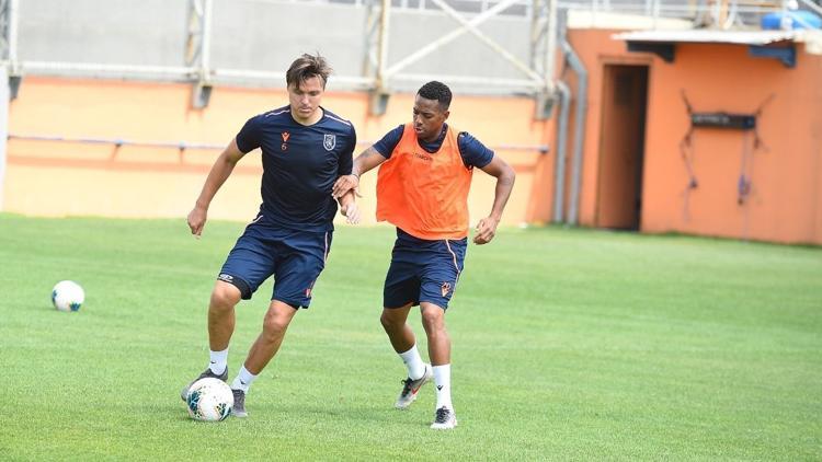 Başakşehir'de ara yok! Lig hazırlıkları başladı...