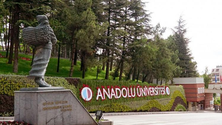 Anadolu Üniversitesi kayıtlarında "e-Devlet" dönemi