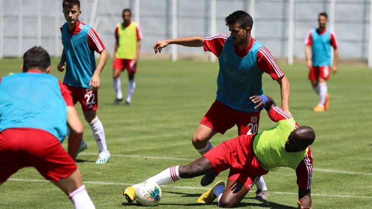 Sivas'ta Beşiktaş mesaisi sürüyor